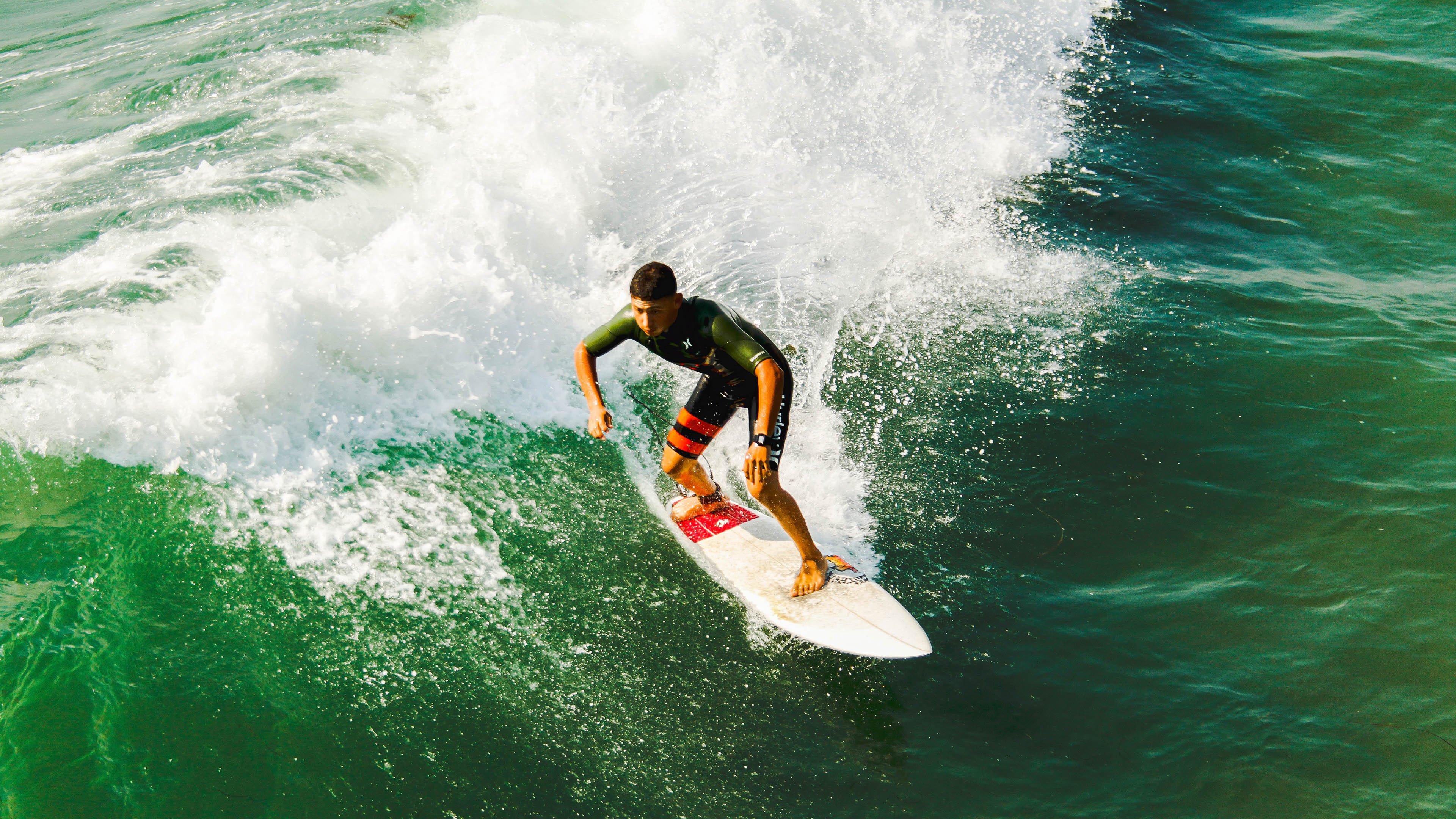 大坂直美新星爆冷表现突出，皇家马德里前途光明！观众掌声雷动